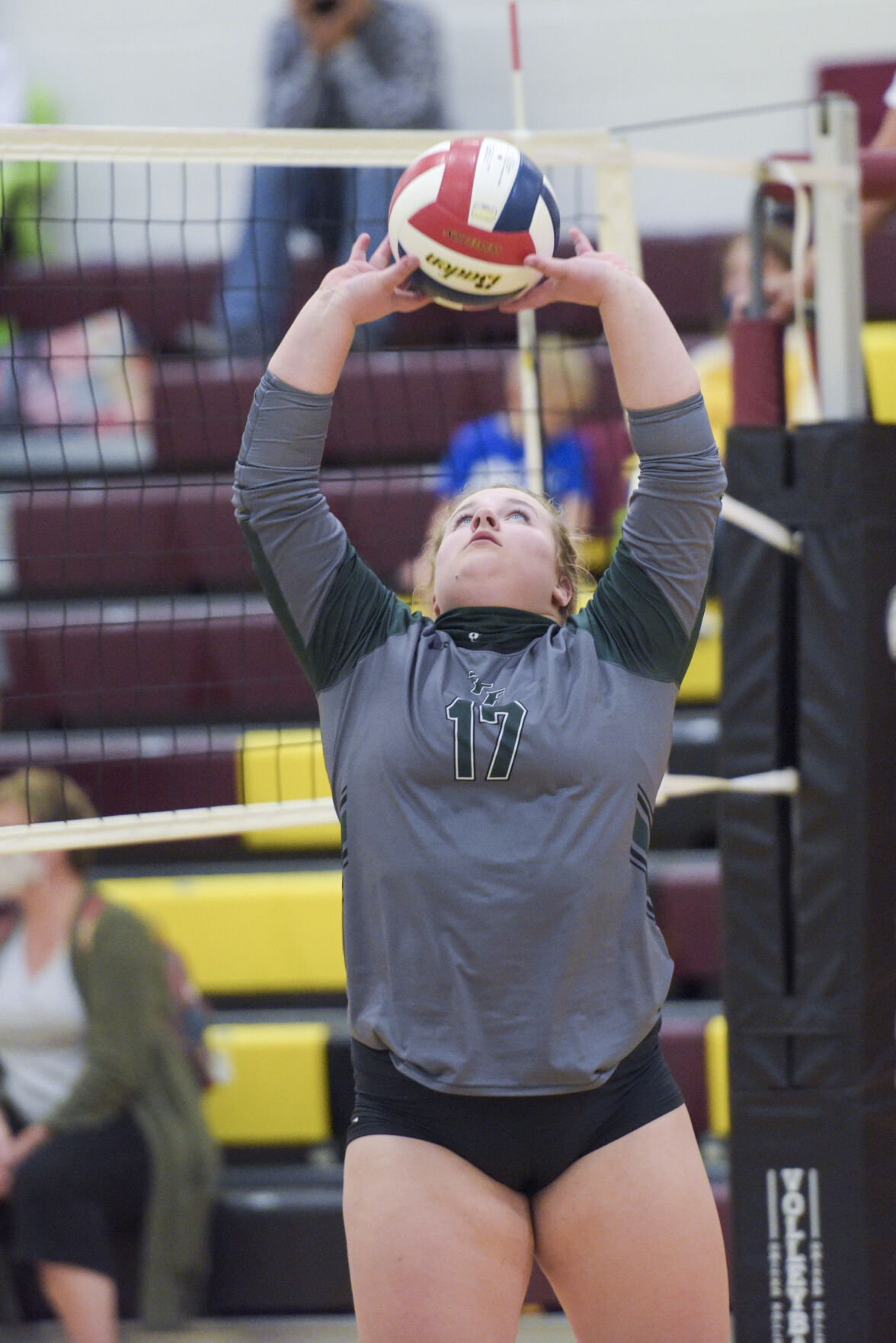 09-12-20 bh v tr volleyball 9.jpg